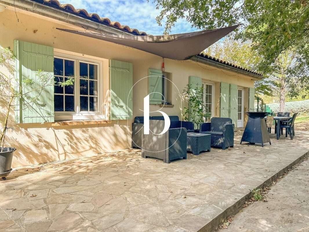 Maison à VALLON-PONT-D'ARC