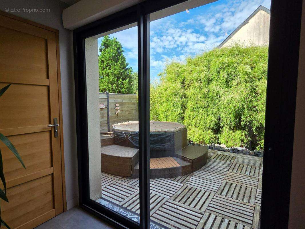 Maison 4 chambres avec garage et jardin - photo 12