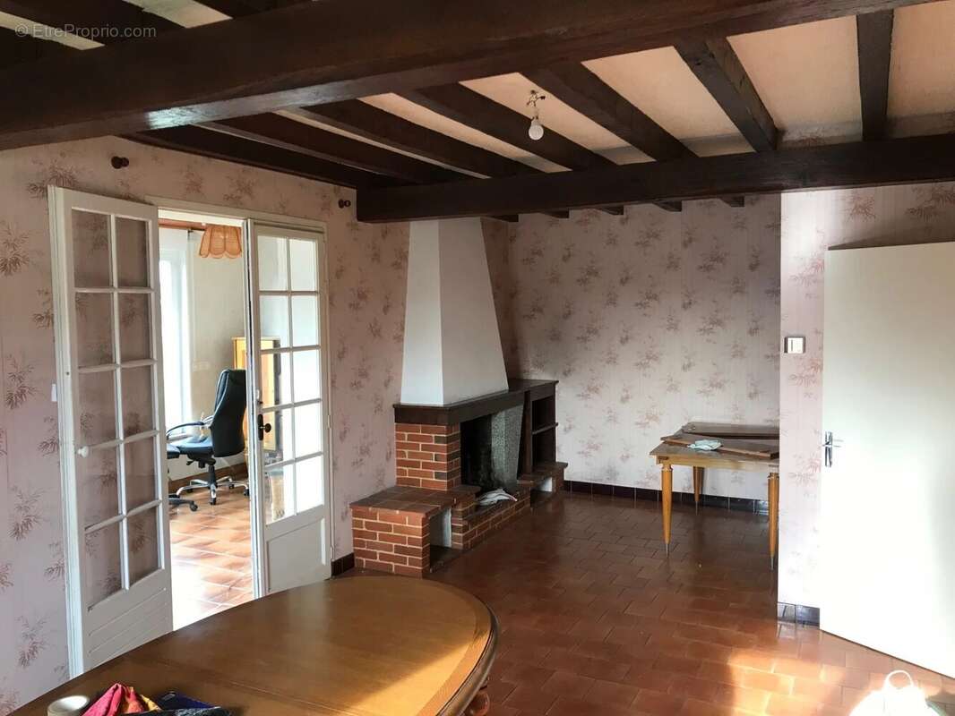 Maison à LUCHE-THOUARSAIS