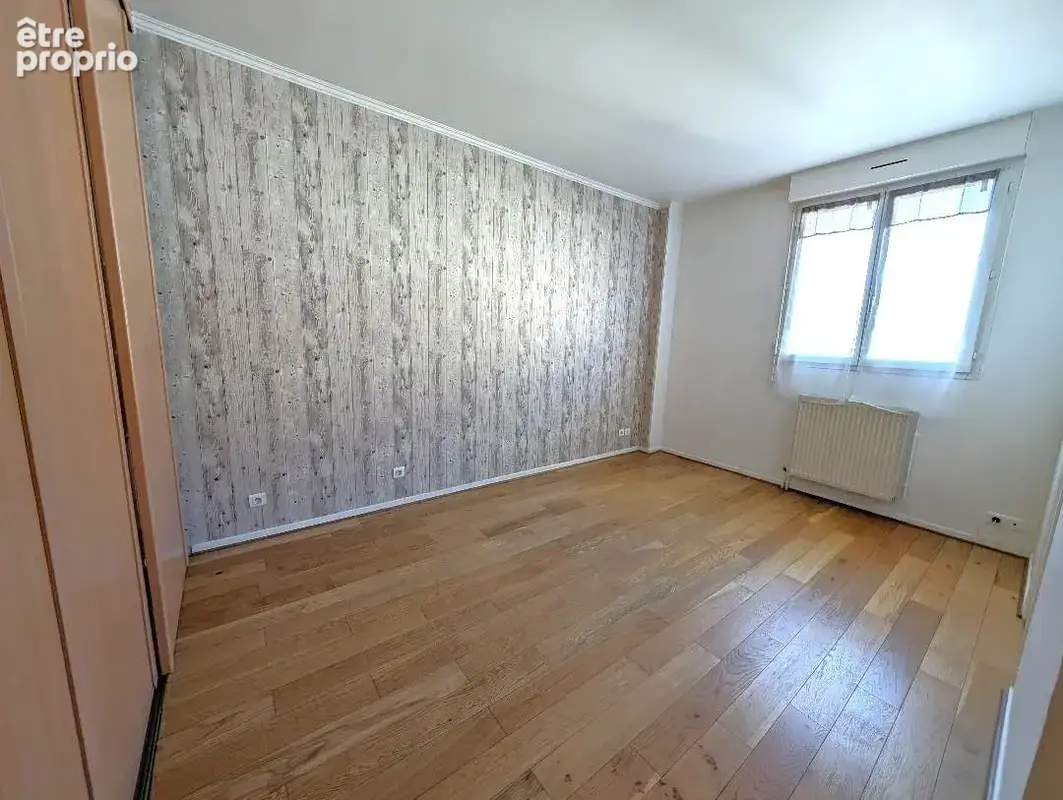 Appartement 6 pièces 154 m² à vendre à Neuilly-Plaisance (93360) - photo 7