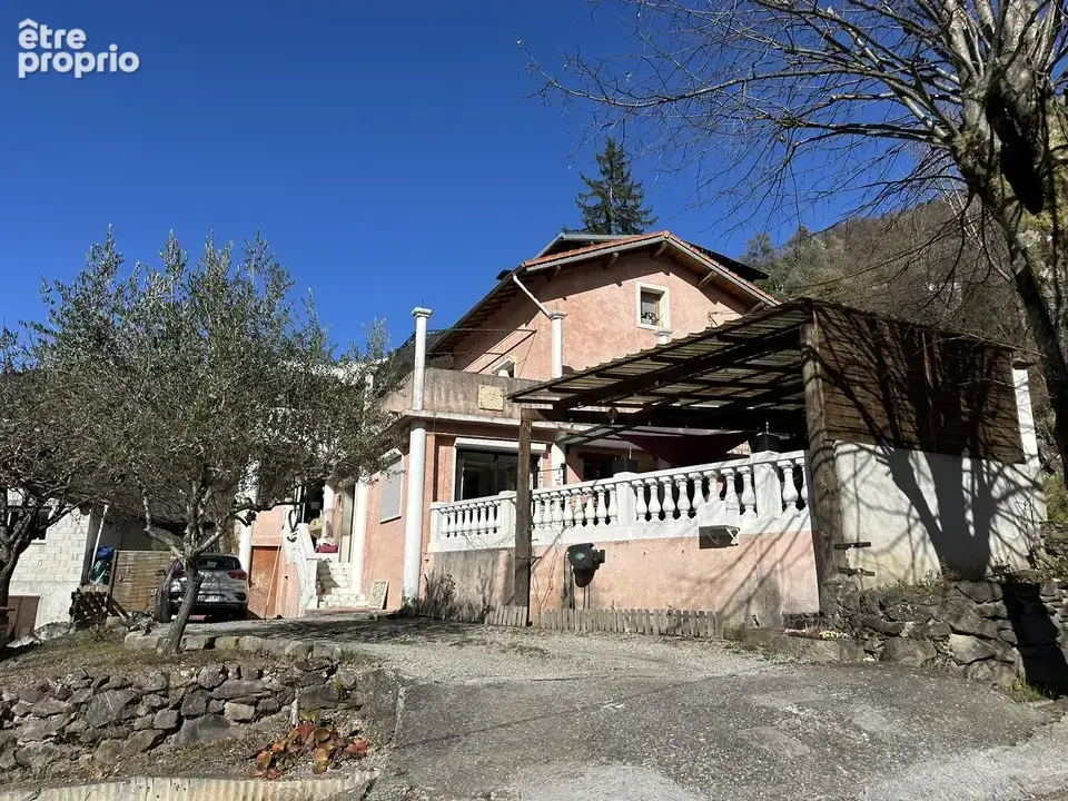 Maison à ROQUEBILLIERE