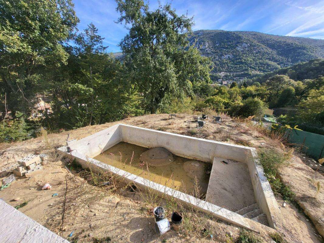 Maison à TOURRETTE-LEVENS