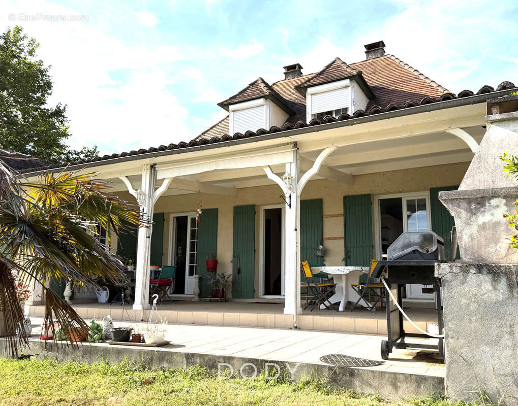 Maison à PRIGONRIEUX