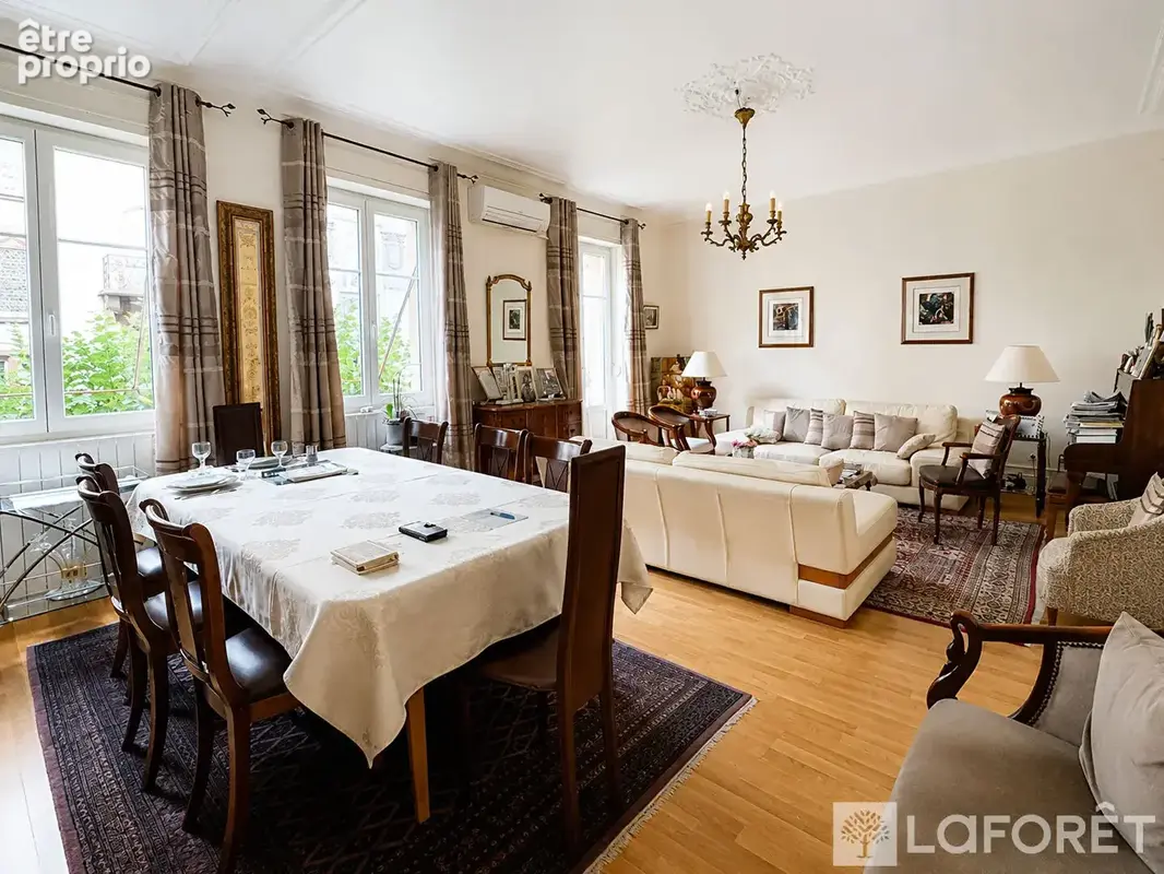 Appartement Strasbourg 4 pièce(s) 134 m2 - photo 2
