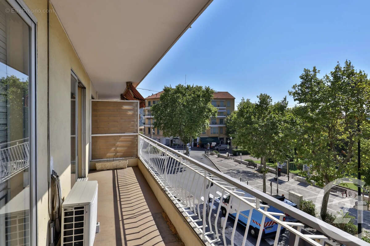 Appartement à VILLEFRANCHE-SUR-MER