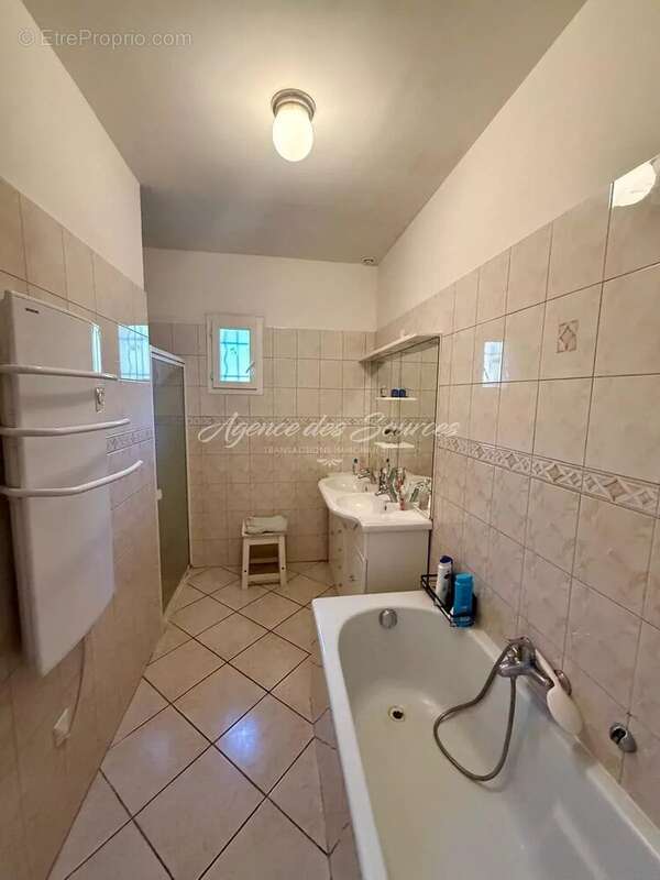 Maison à CHATEAUVERT