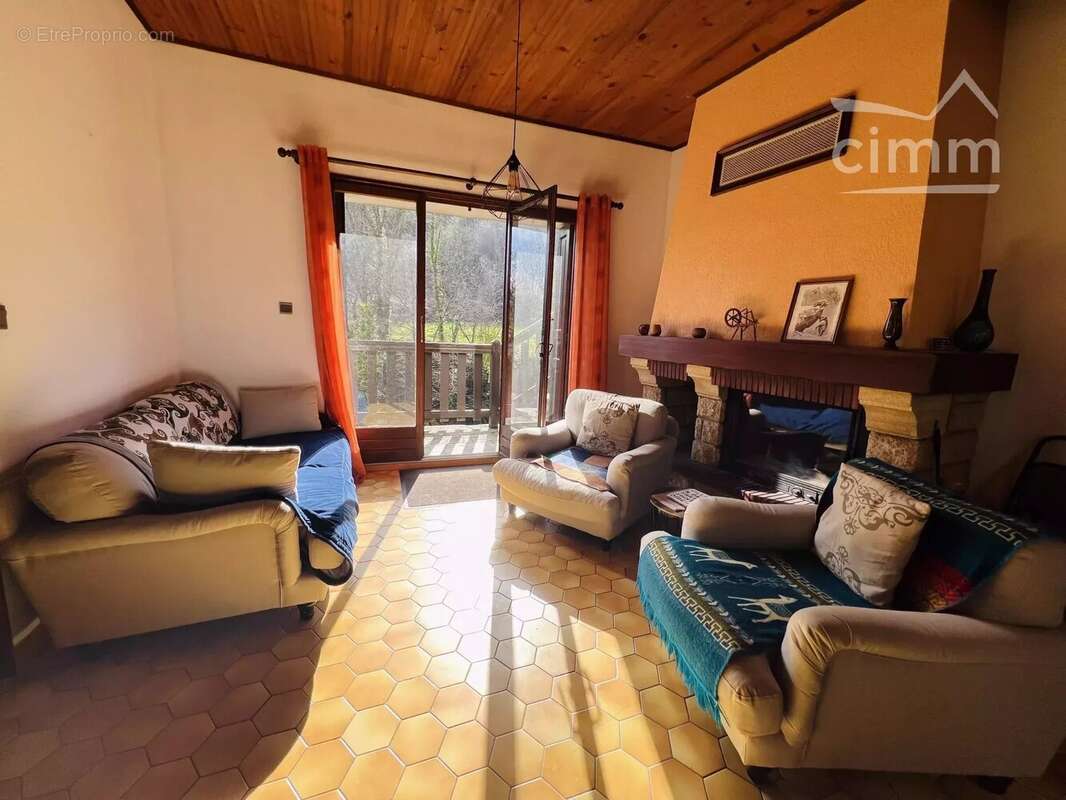 Maison à PUILAURENS