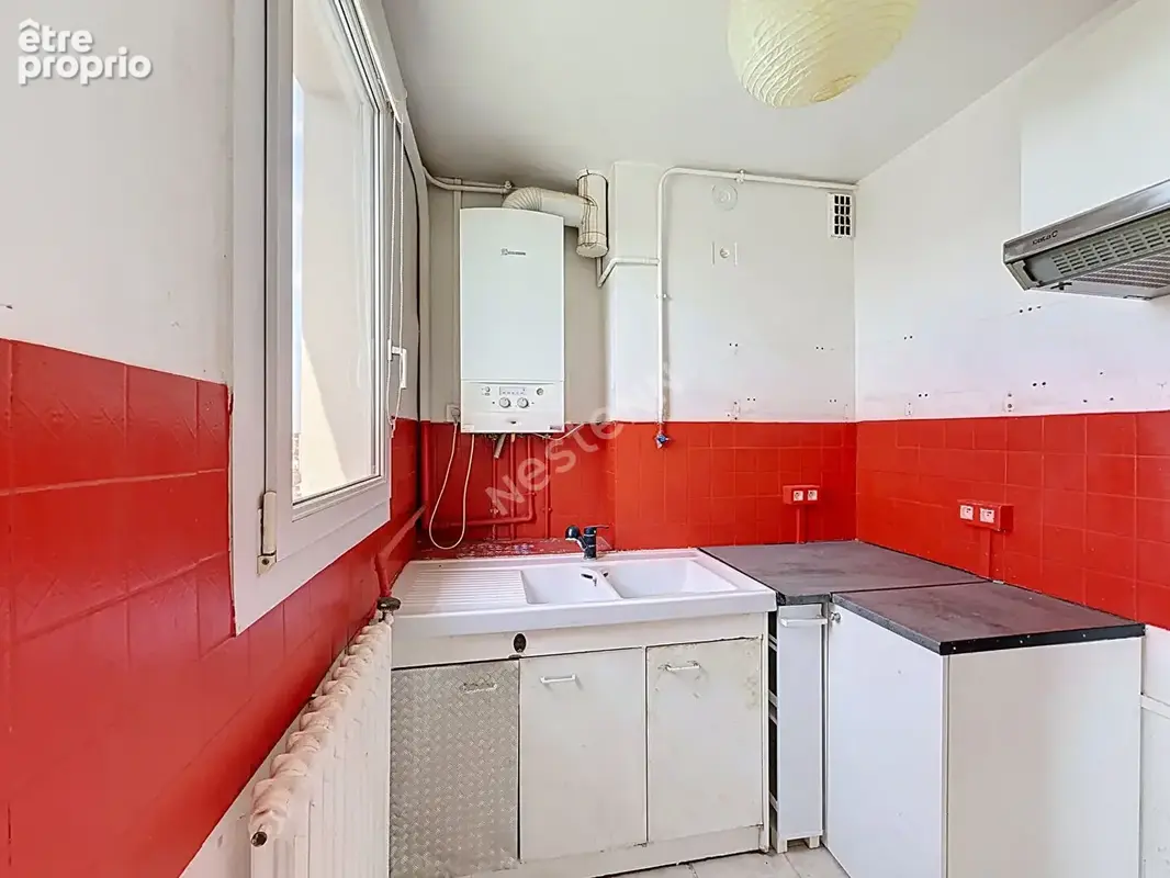 Montreuil, proche du quartier commercant de paul signac, dernier etage avec ascenseur, appartement 3 pieces avec balcon et cave - photo 3
