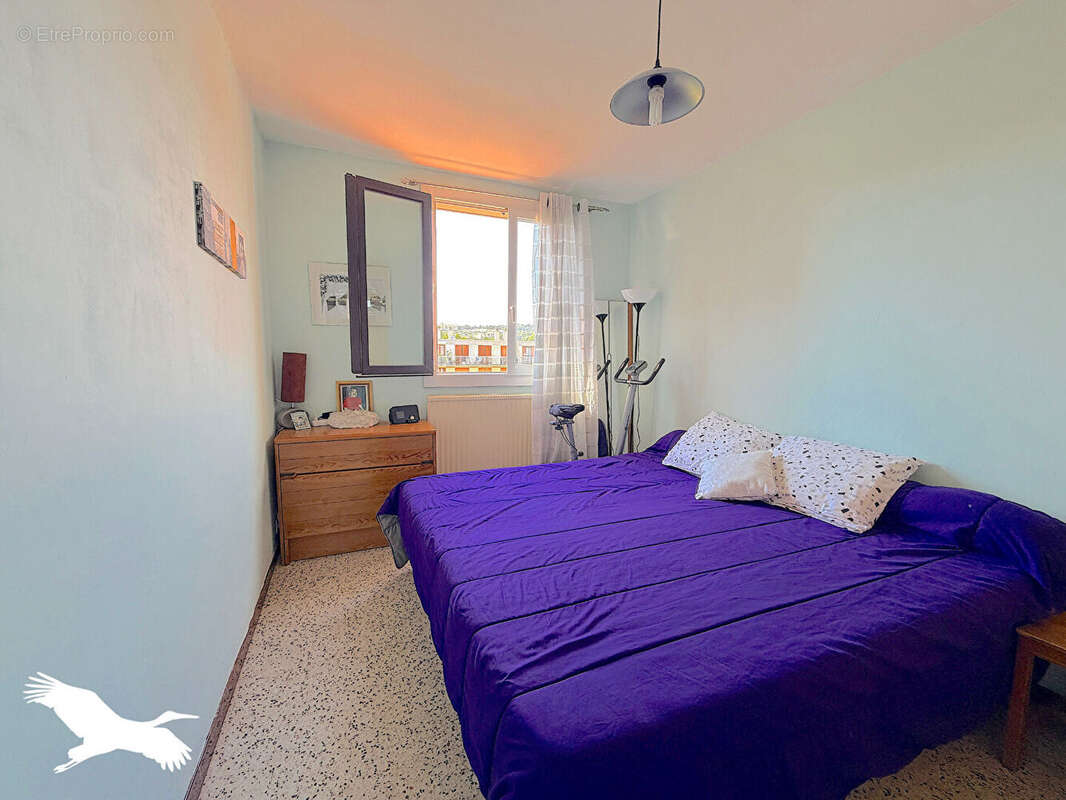 A VENDRE - Marseille 13013, Château Gombert / St Mitre - Appartement 4 pièces de 82m² avec terrasse et cave - Dernier étage - photo 10