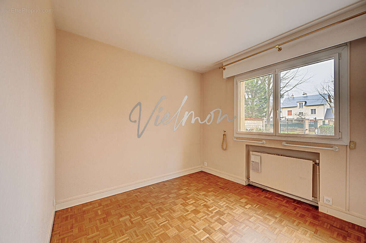 Appartement à MAISONS-LAFFITTE