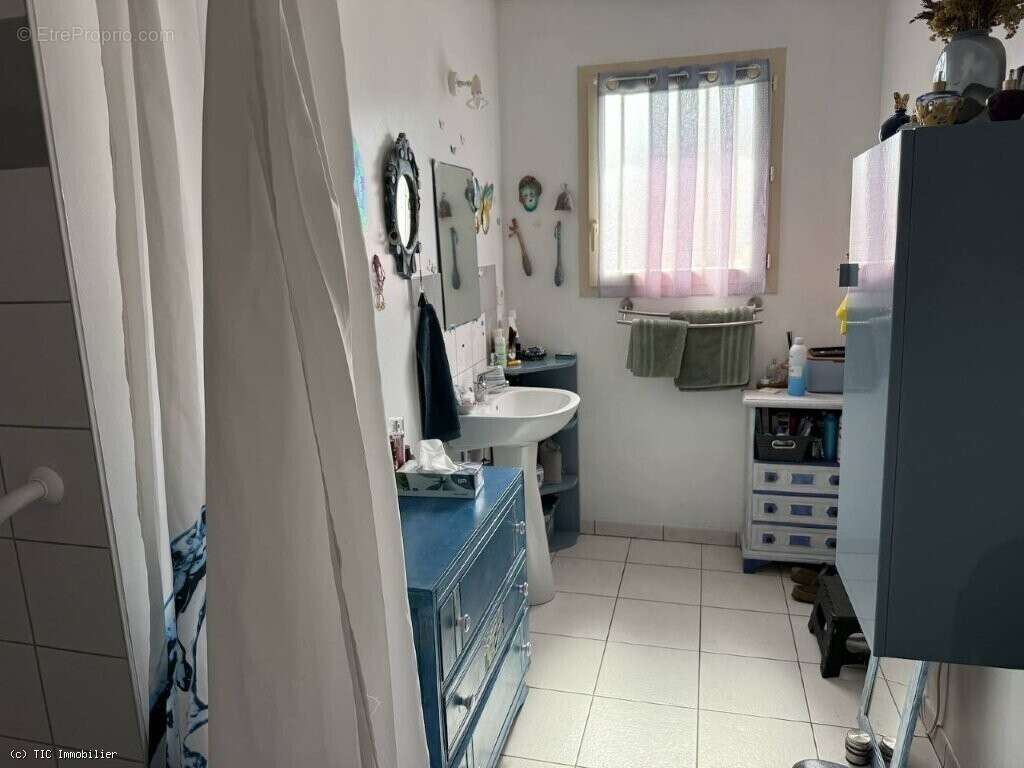 Investissez à Verteuil-Sur-Charente !! - photo 9