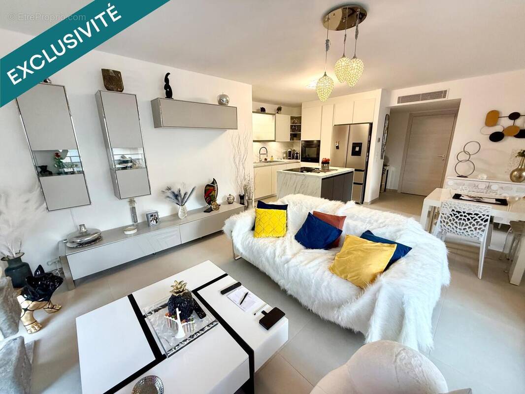 Photo 1 - Appartement à FREJUS