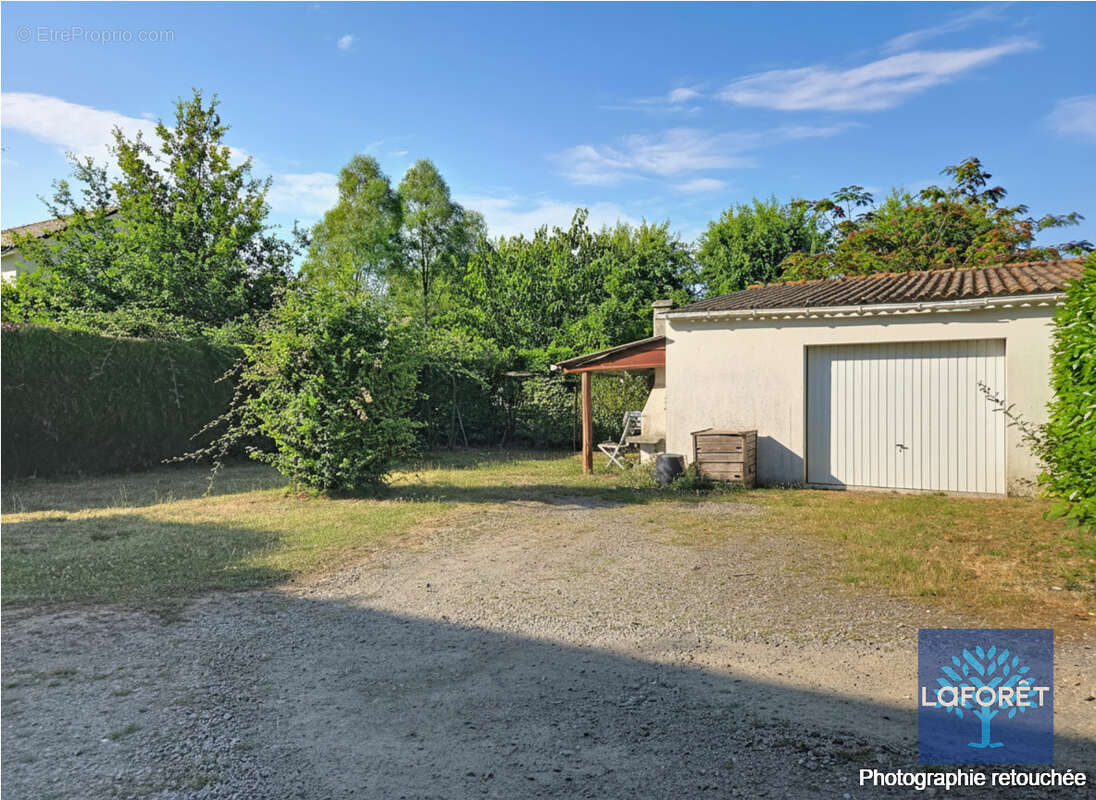 Maison Bourg St Florent Des Bois 5 pièces - photo 12