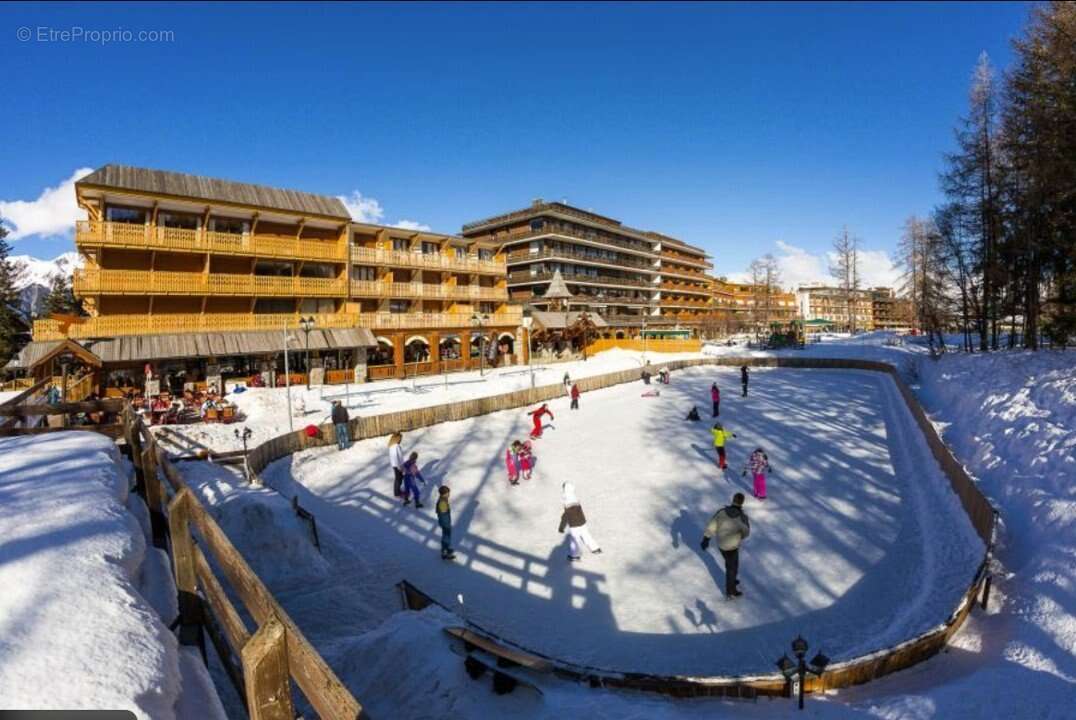 Appartement à UVERNET-FOURS