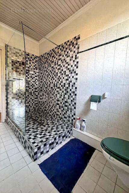 Maison à OLLAINVILLE