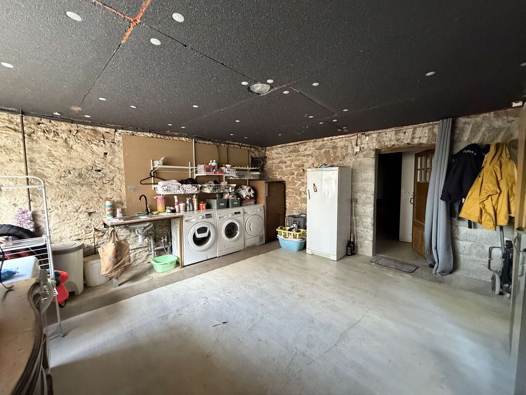 Maison familiale rénovée avec piscine   Saint-Jean-le-Vieux - photo 21