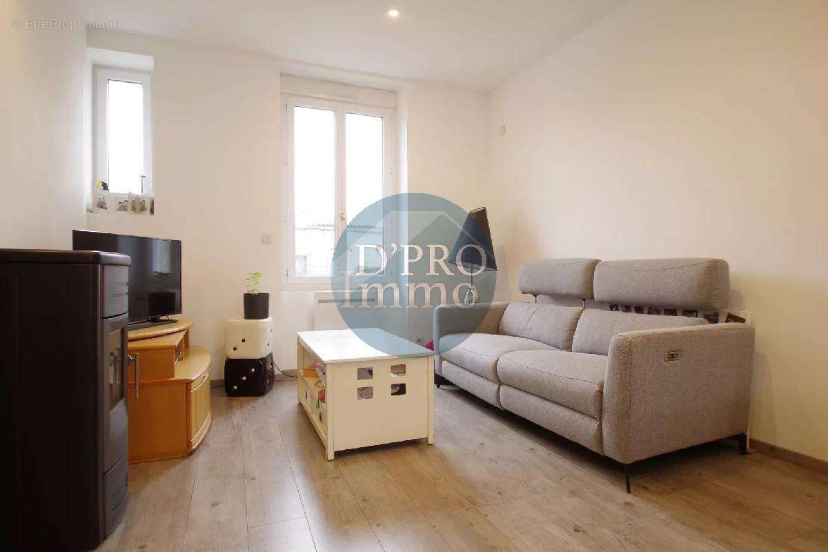 Appartement à LA HAIE-FOUASSIERE