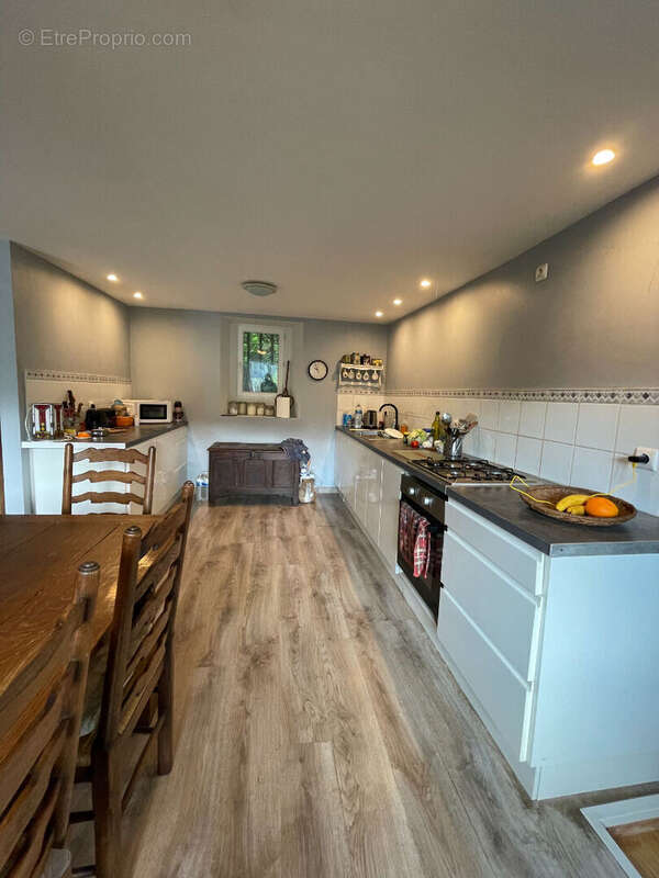 Maison à SAINT-MARTIN-DES-CHAMPS