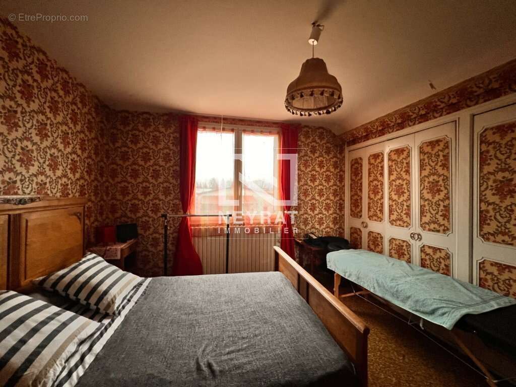 Maison à AUTUN