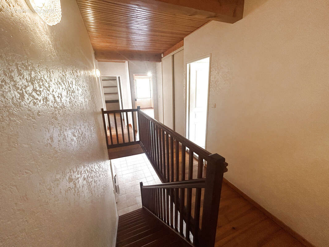 Maison à MONTEGUT-PLANTAUREL