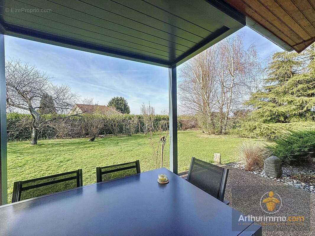 Maison à SAINT-SAVIN