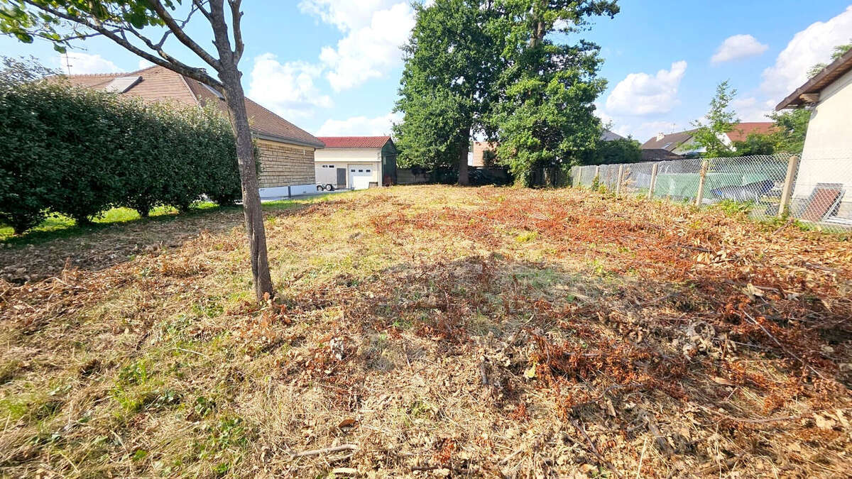 Terrain à VILLEPARISIS