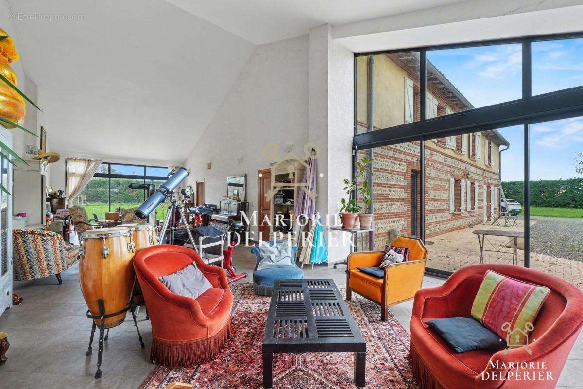 Maison à PEYSSIES