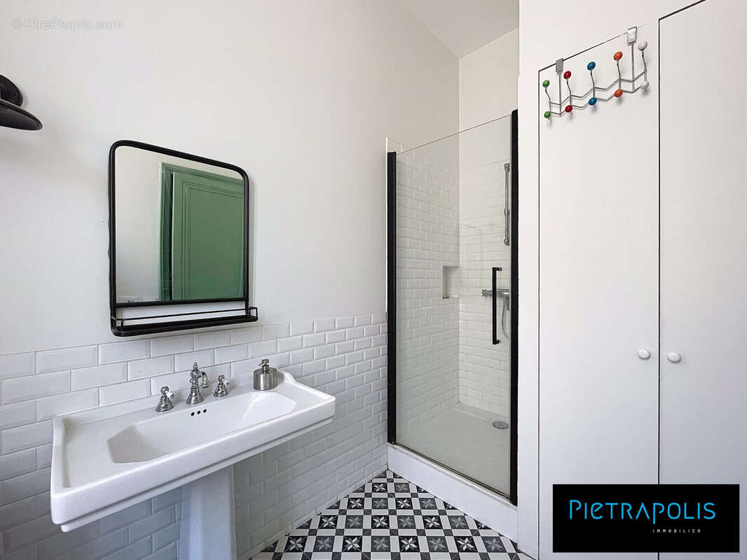 Appartement à LYON-1E