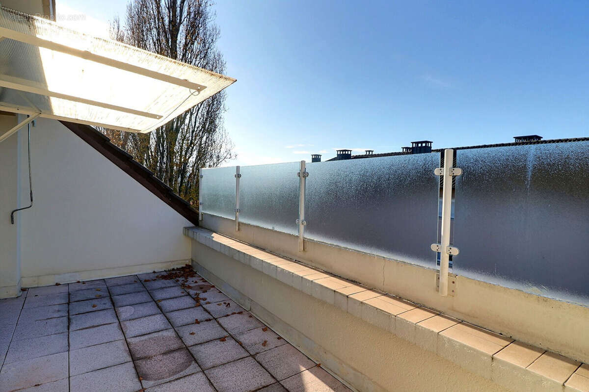 Appartement à DOUVAINE