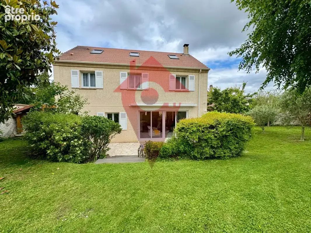 Photo Maison à Orgeval au prix de 699 000€