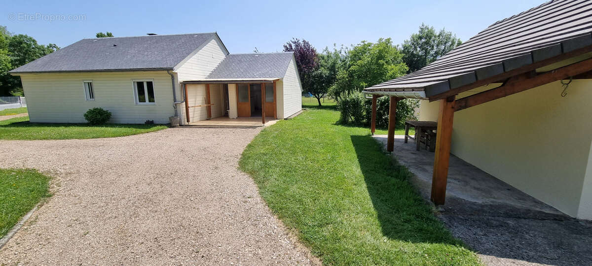 Maison à SAINT-COME-D'OLT