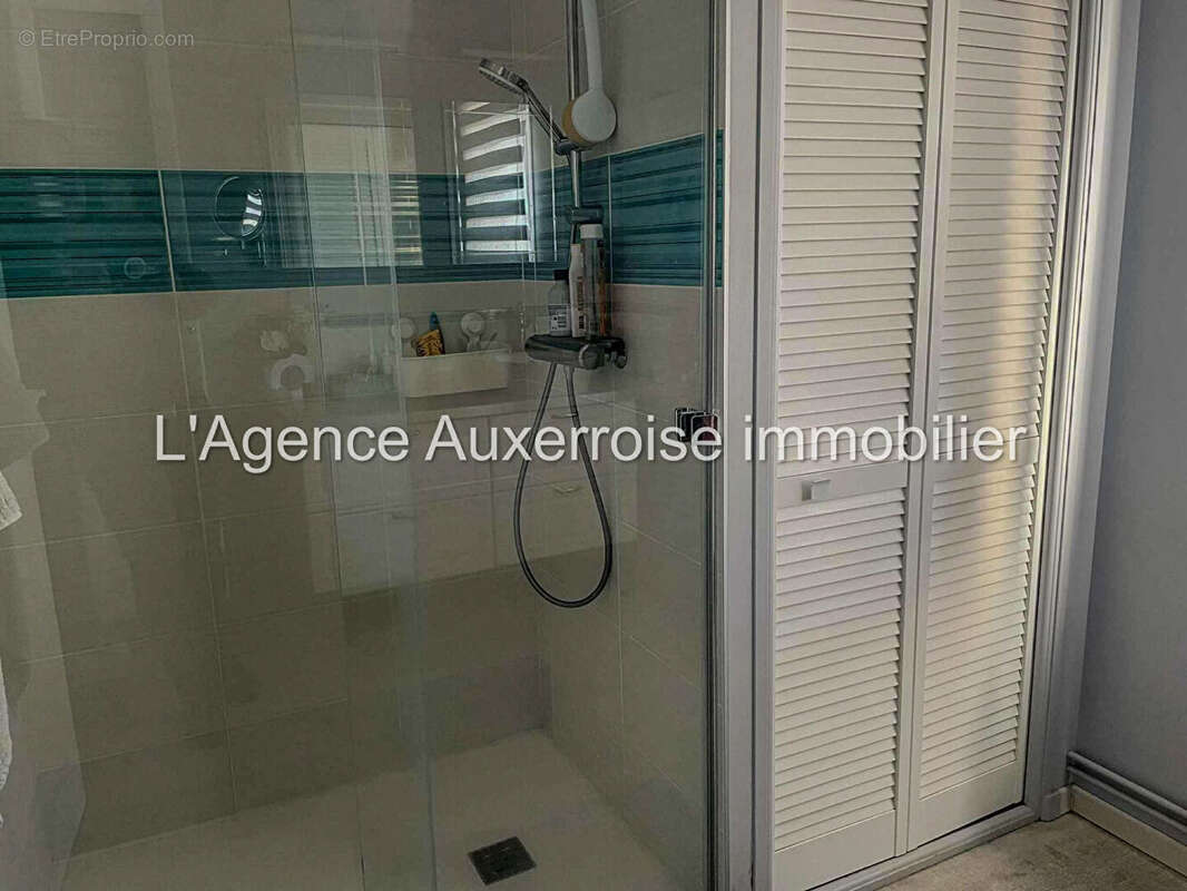 Charmante maison sur Toucy. - photo 9