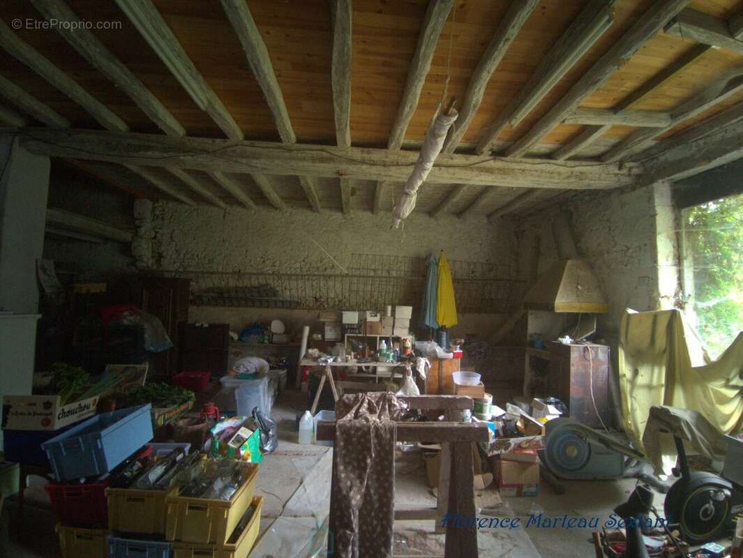 Epeigné-les-Bois Longère de 183m2 et ses dépendances 315 000 - photo 18