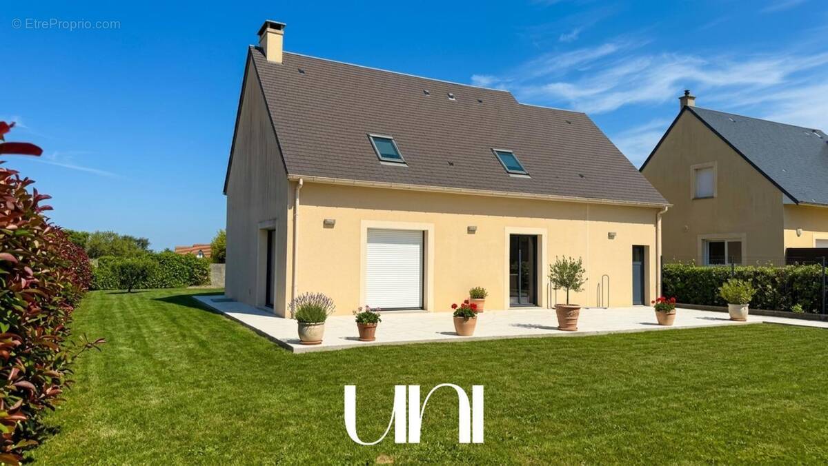 Maison à SAINTE-HONORINE-DES-PERTES