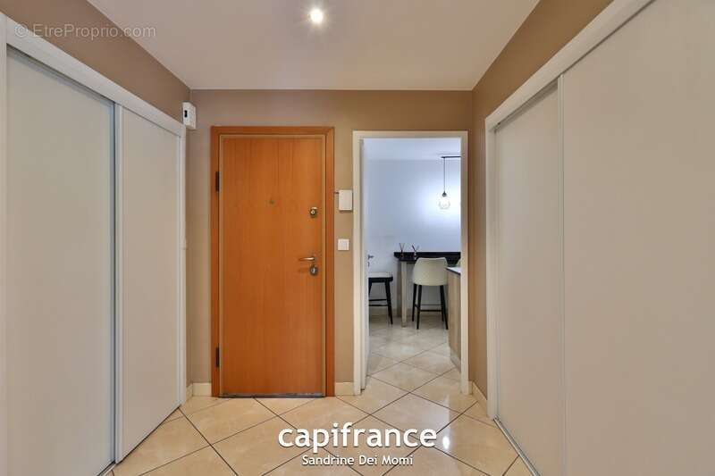 Appartement à TASSIN-LA-DEMI-LUNE