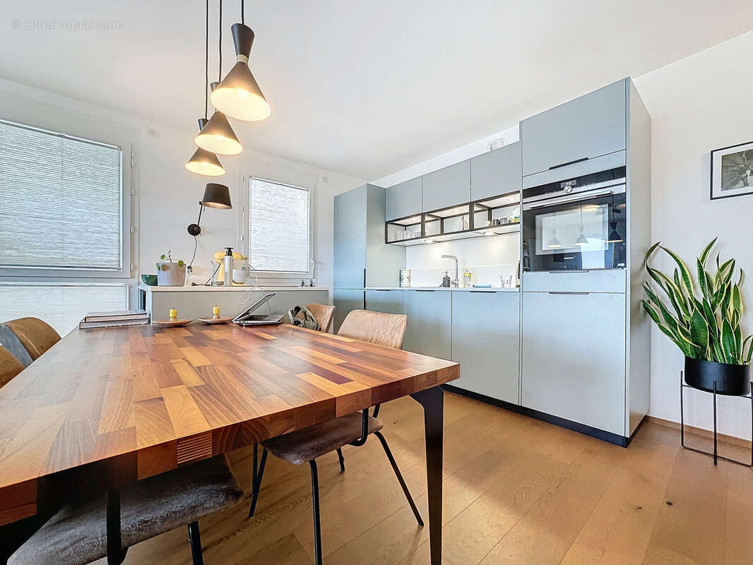 Appartement à FERNEY-VOLTAIRE