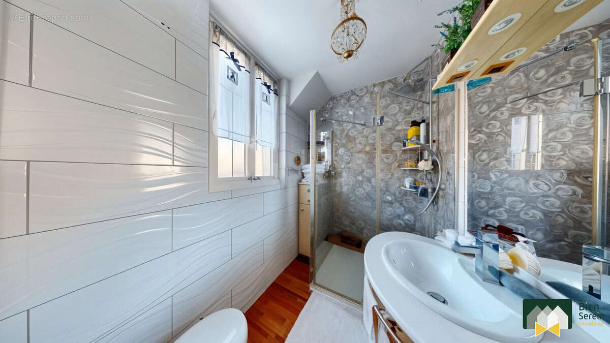 Maison à CHATEAUNEUF-EN-THYMERAIS