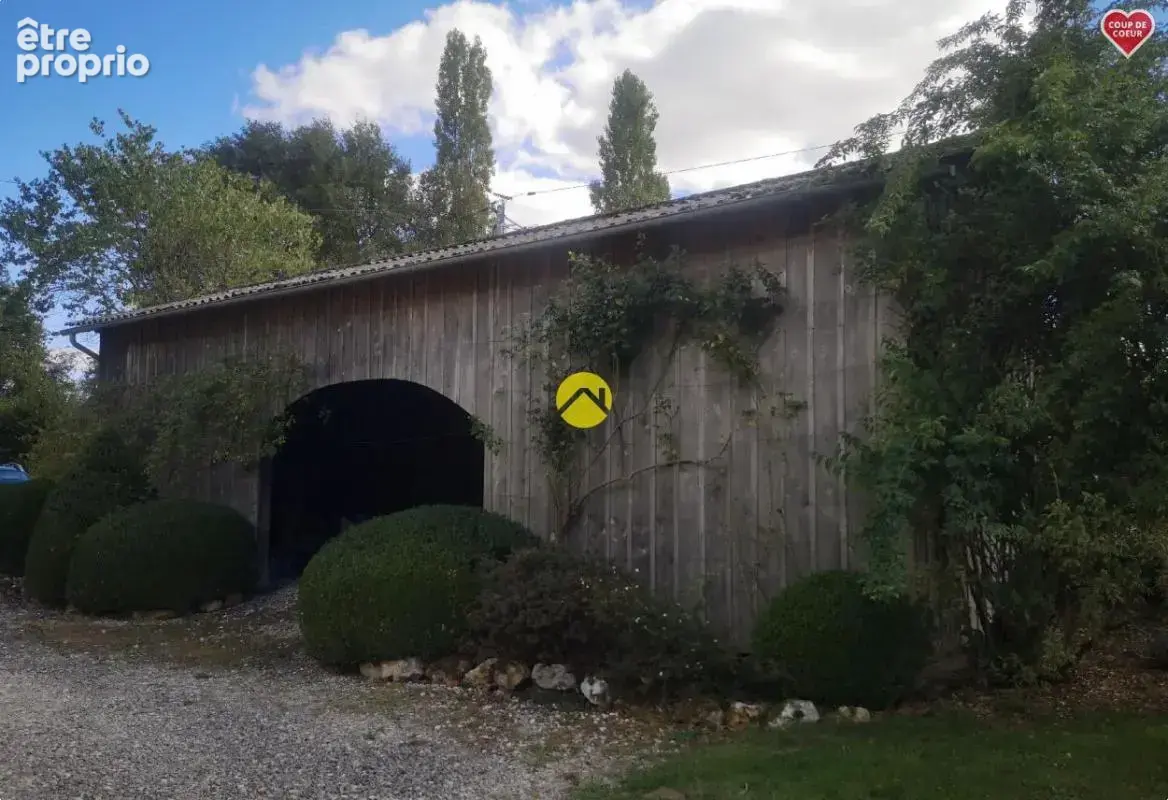 FERMETTE sur 11 000 M2 - photo 18