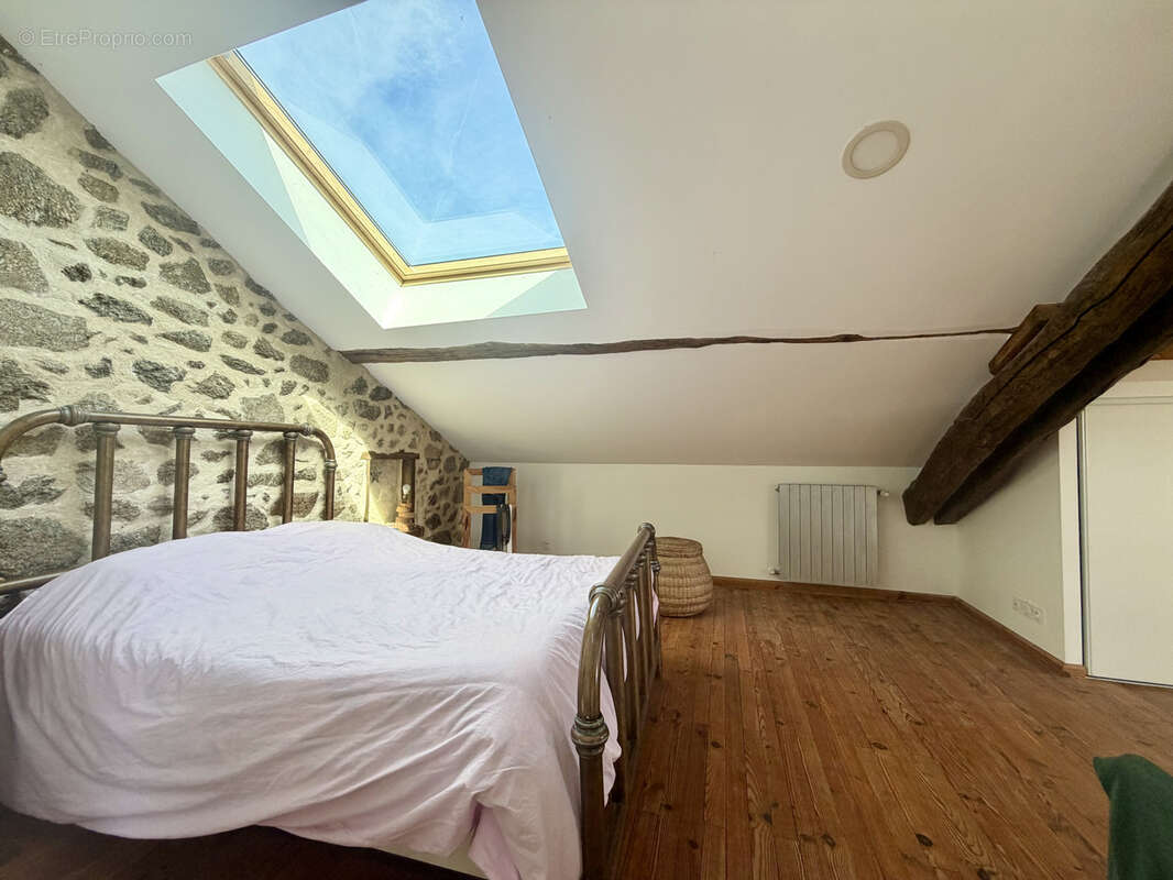 Maison à MAUVES