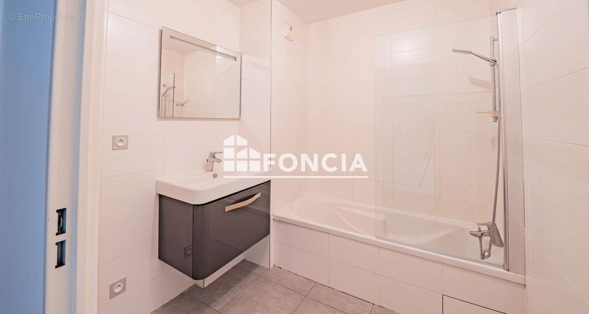 Appartement à CALUIRE-ET-CUIRE