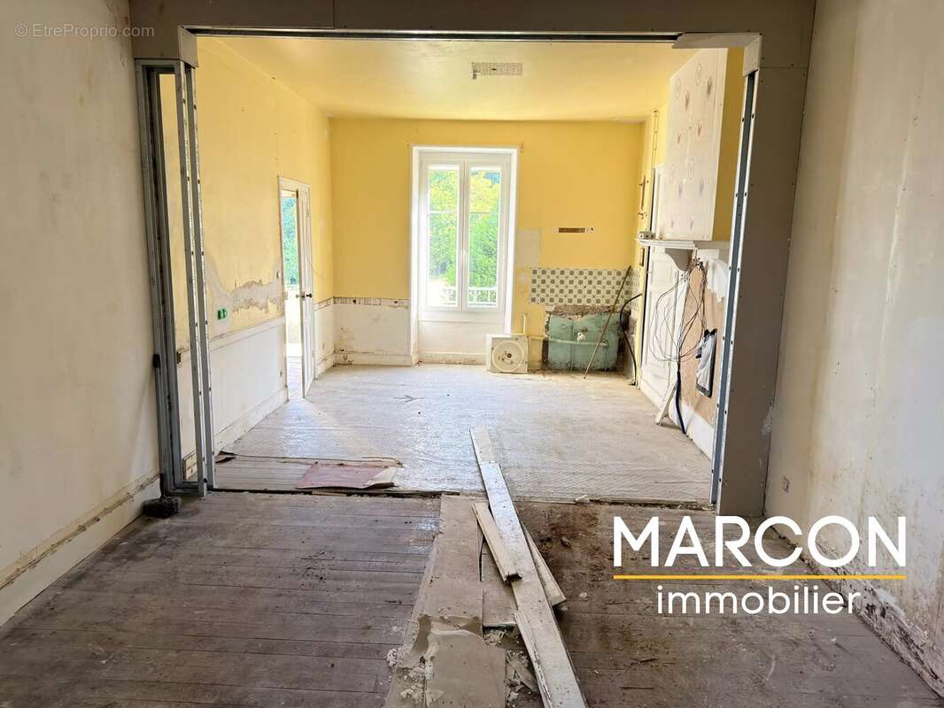 Secteur bonnat- belle maison en pierres - photo 10