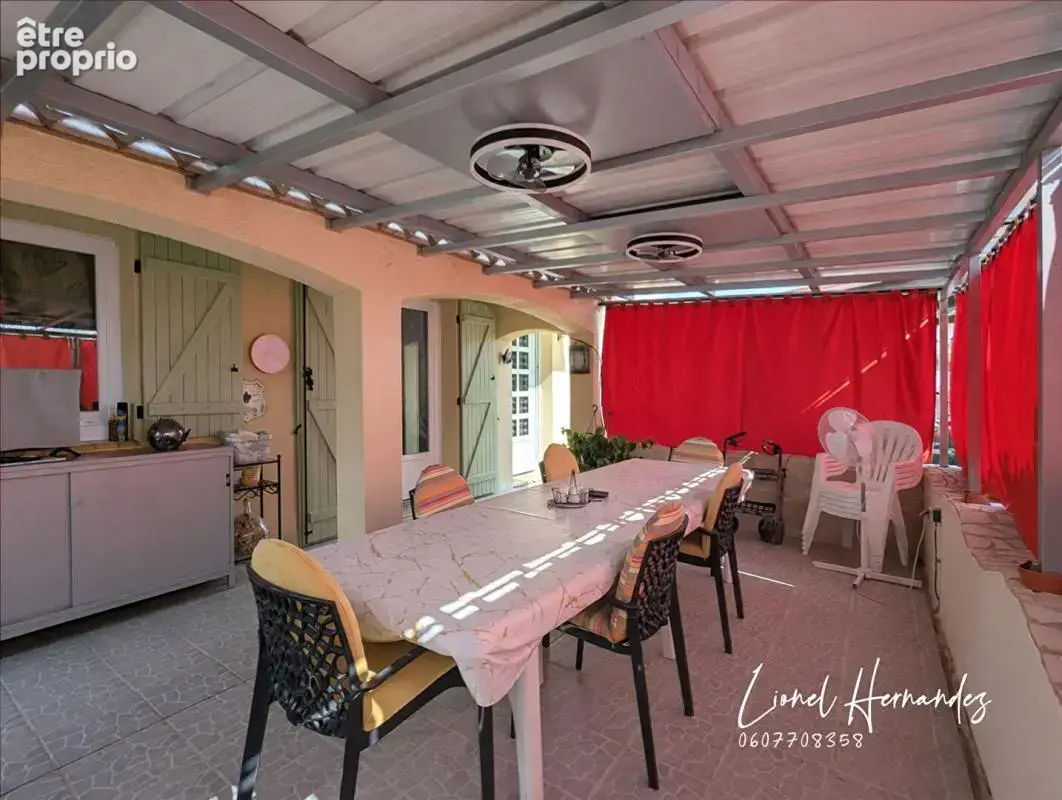 Maison individuelle de plain-pied avec piscine et terrain clos de 558m² - photo 16