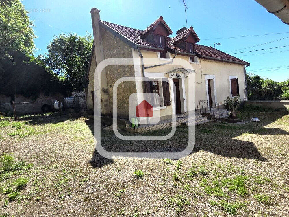 Maison à BEAURIEUX