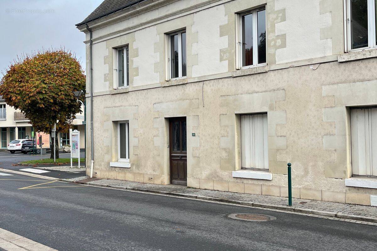 Appartement à POCE-SUR-CISSE