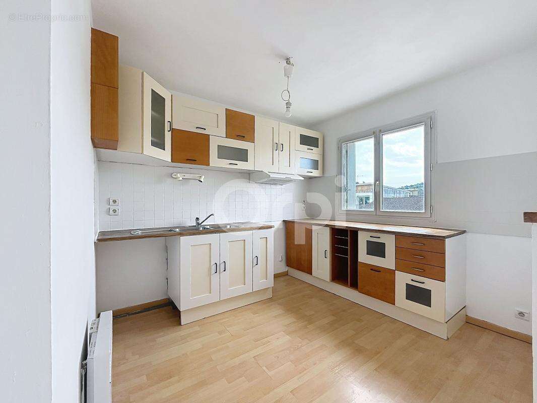 Appartement À Vendre - photo 6