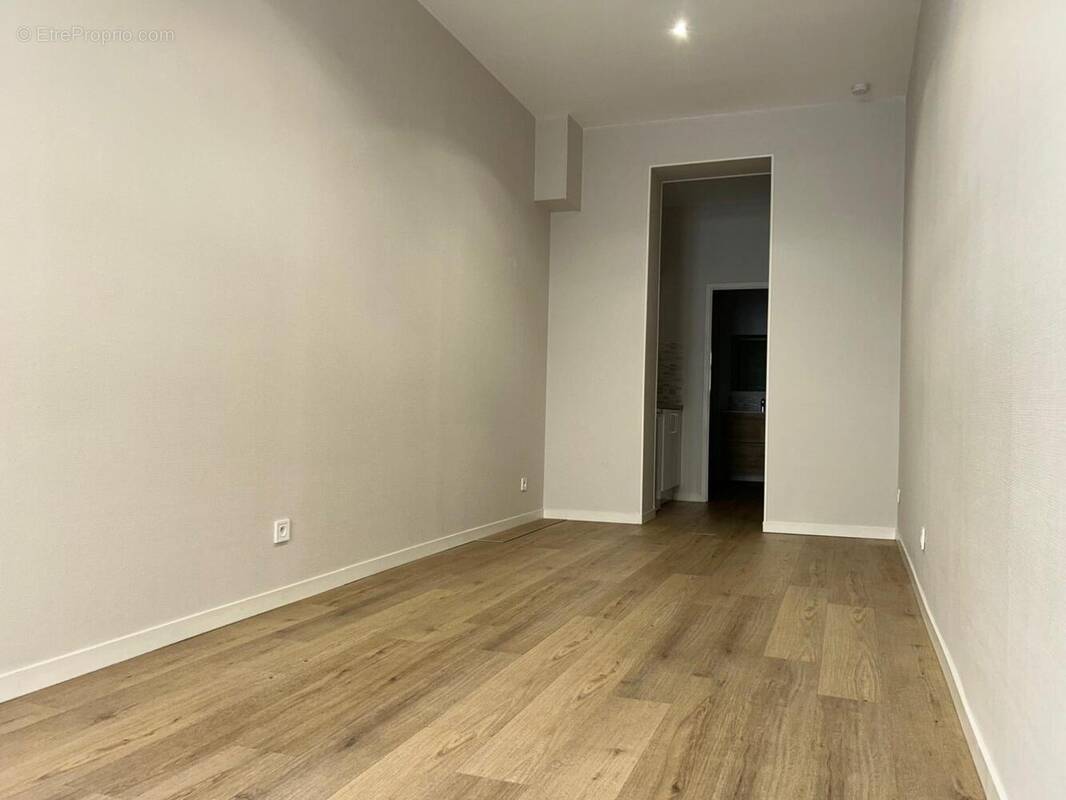 Commerce à BORDEAUX