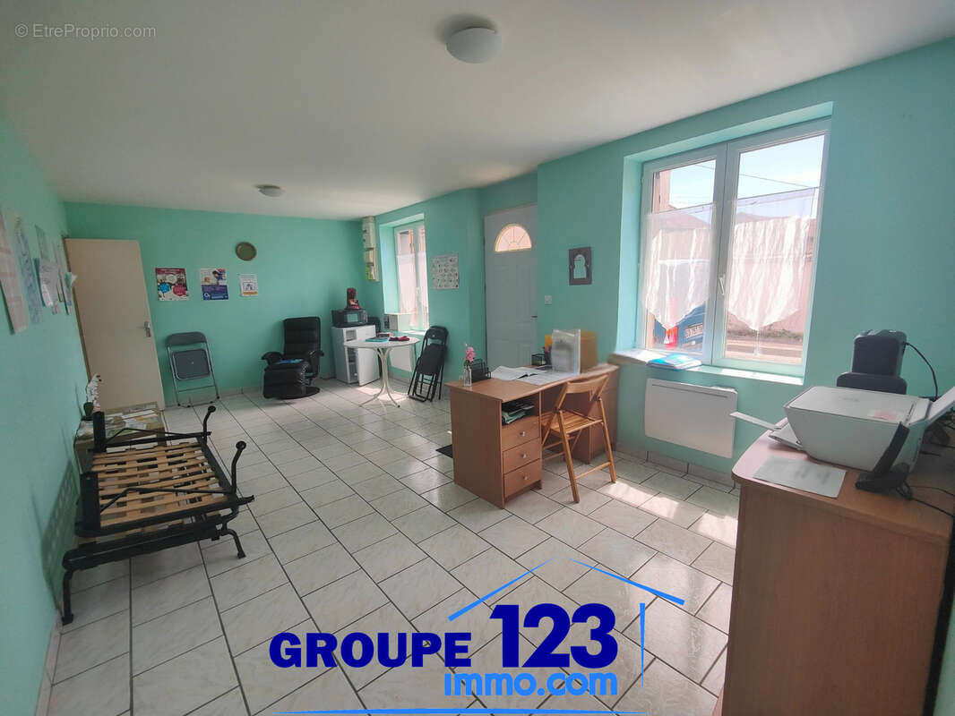 Ensemble immobilier avec 2 logements et local professionnel - photo 18