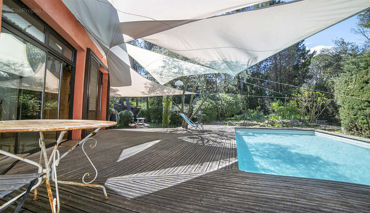 Grande maison avec piscine plan des 4 seigneurs - photo 10