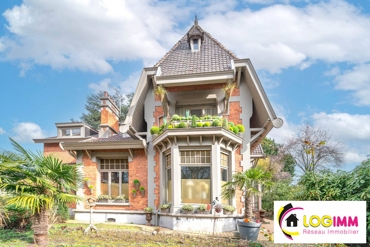 Maison à VALENCIENNES