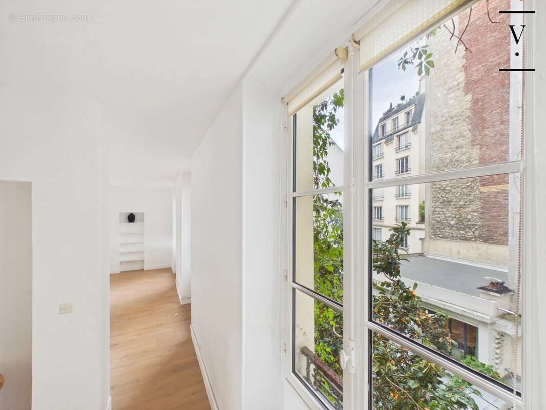 Appartement à PARIS-3E